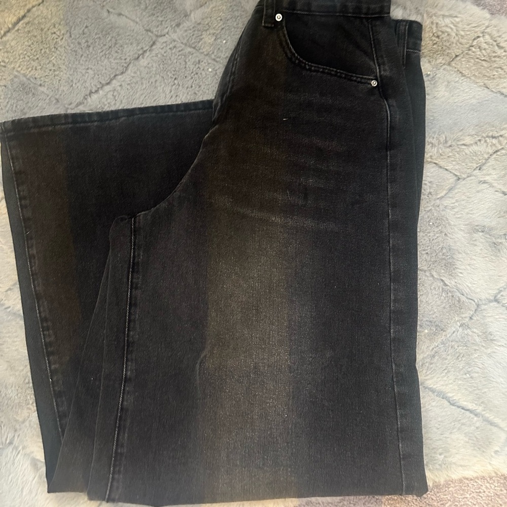 Baggy black jeans
